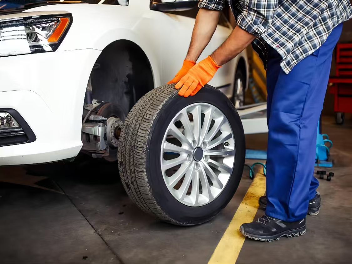 1736305712871437.jpg 补胎29.jpg